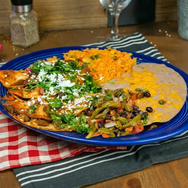 Tacos Al Carbón.