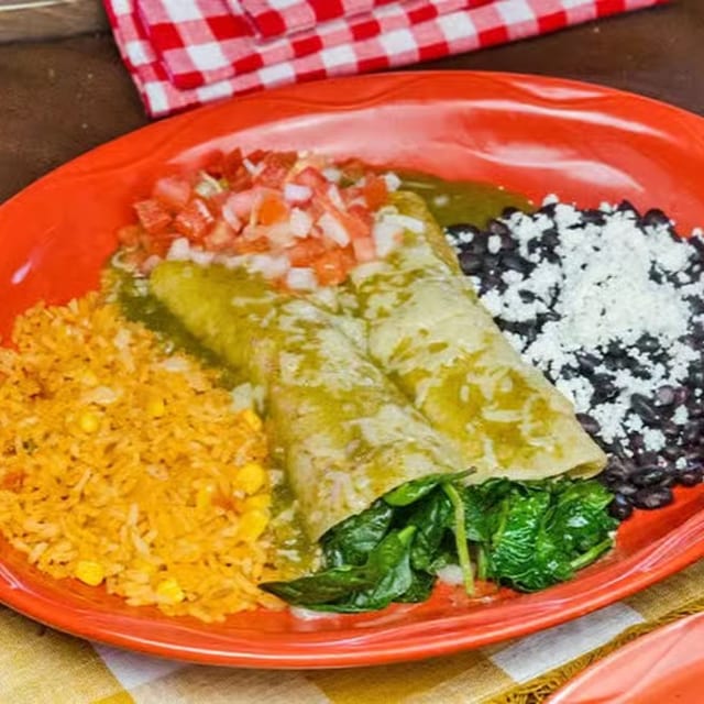 Enchilada De Espinacas.